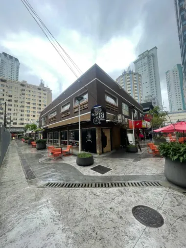 Sala comercial para venda no bairro Centro em Balneário Camboriú Sala comercial para venda no bairro Centro em Balneário Camboriú