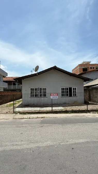 Casa 5 quartos para venda no bairro Areias em Camboriú Casa 5 quartos para venda no bairro Areias em Camboriú