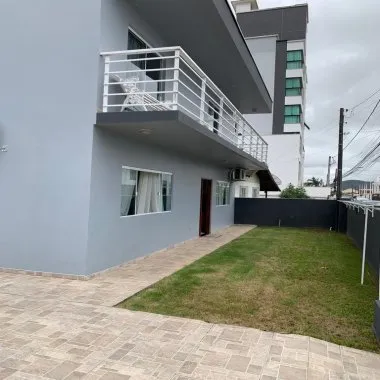 Casa 4 suítes para Venda no bairro Cedro em Camboriú Casa 4 suítes para Venda no bairro Cedro em Camboriú