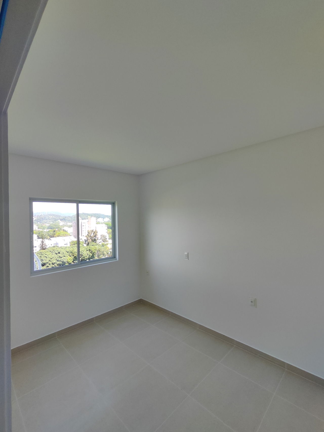 Apartamento à venda com 2 quartos, 62m² - Foto 9