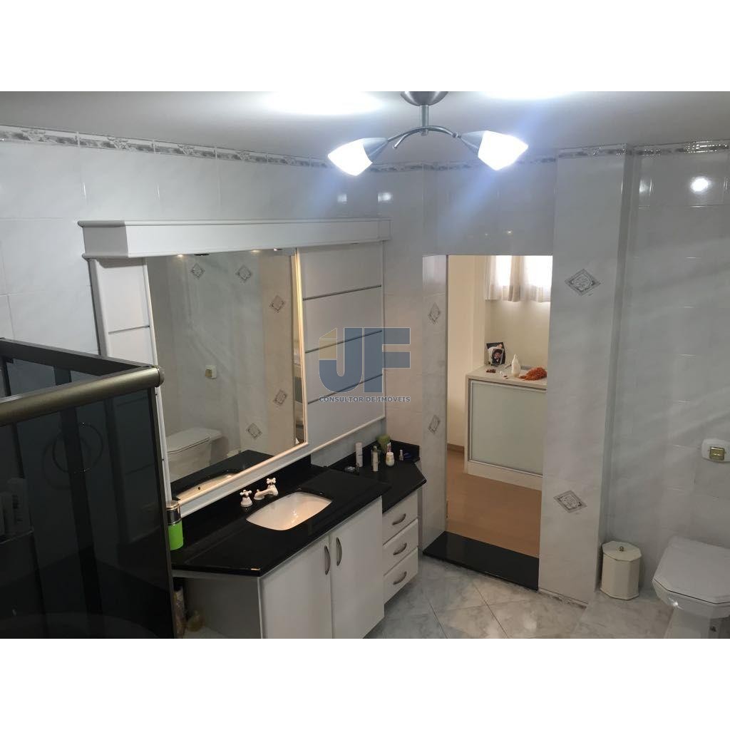 Casa à venda com 4 quartos, 450m² - Foto 14
