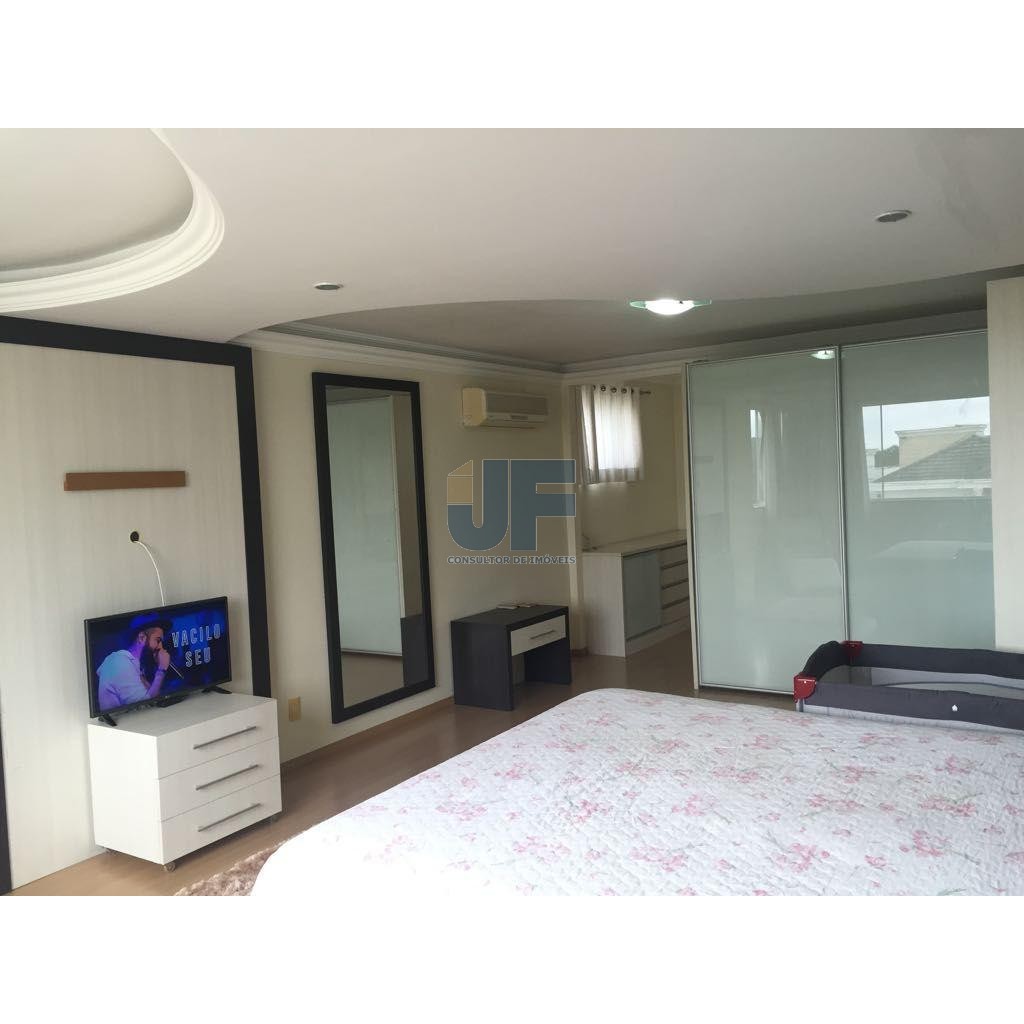 Casa à venda com 4 quartos, 450m² - Foto 17