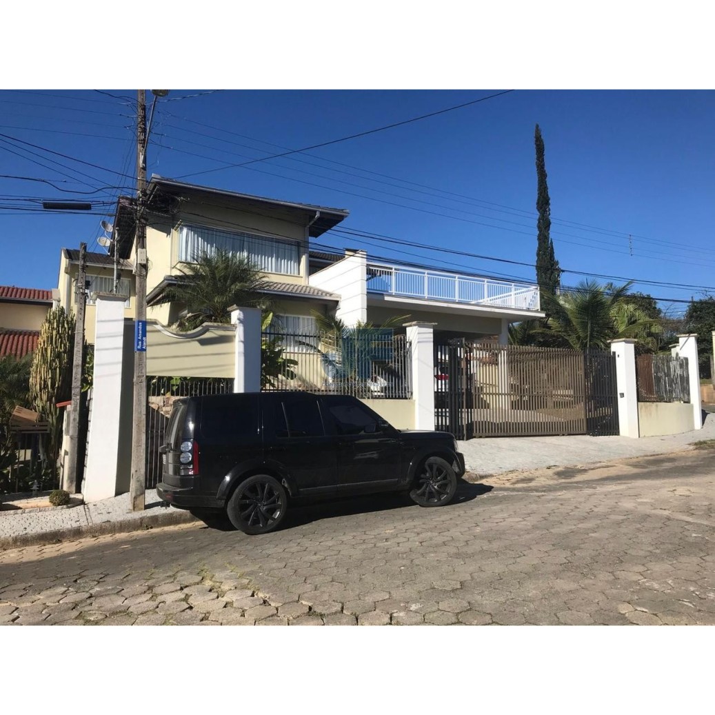 Casa à venda com 4 quartos, 450m² - Foto 7