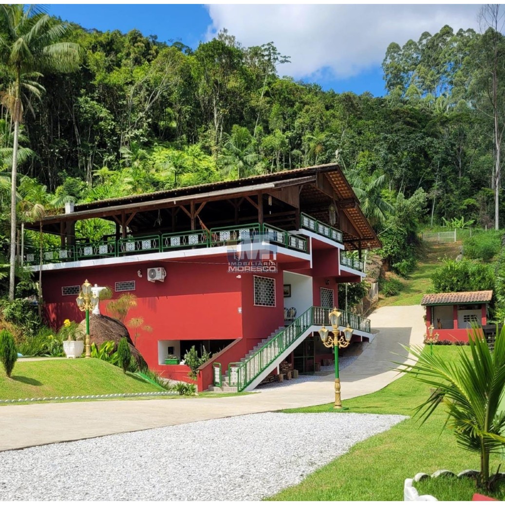 Sítio, 4 quartos, 19602 m² - Foto 1